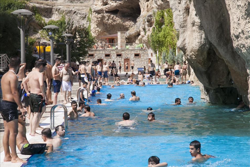 Tohma Kanyonu'ndaki kudret havuzu şifa dağıtıyor