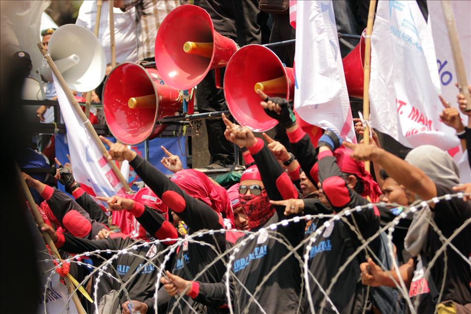Endonezya'da işçi protestosu