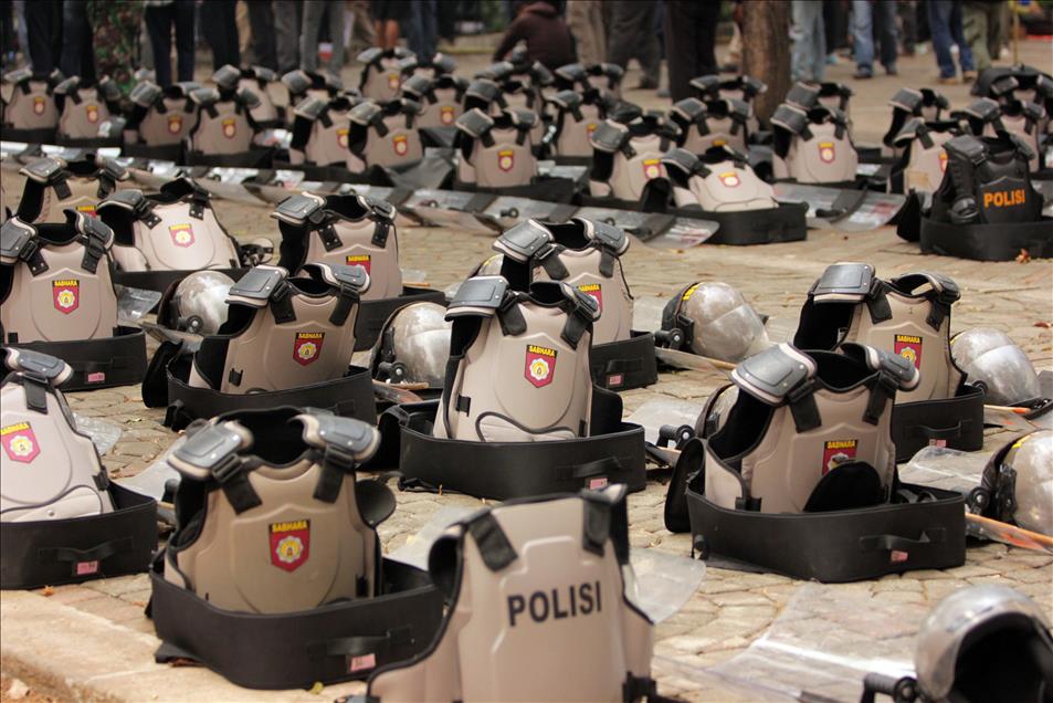 Endonezya'da işçi protestosu