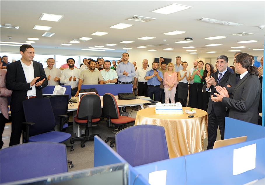 Anadolu Ajansı, Farsça yayına resmen başladı