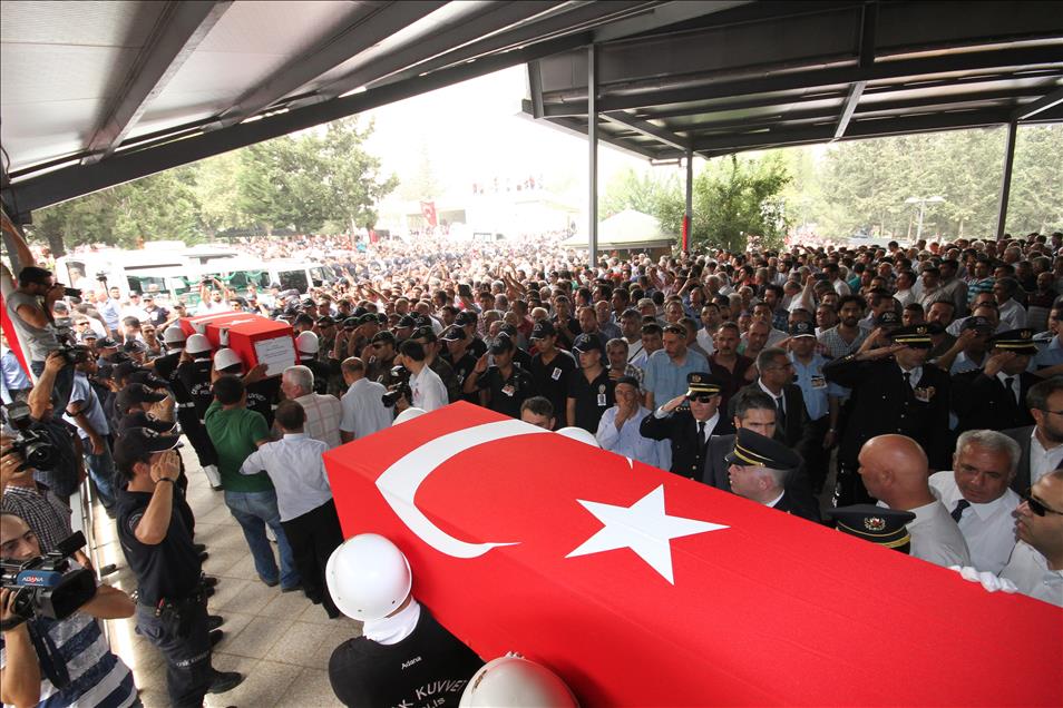 Şehitlerimizi uğurluyoruz