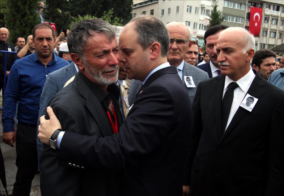Şehitlerimizi uğurluyoruz