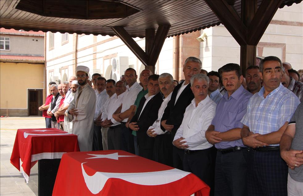 Şehit polis için gıyabi cenaze namazı kılındı