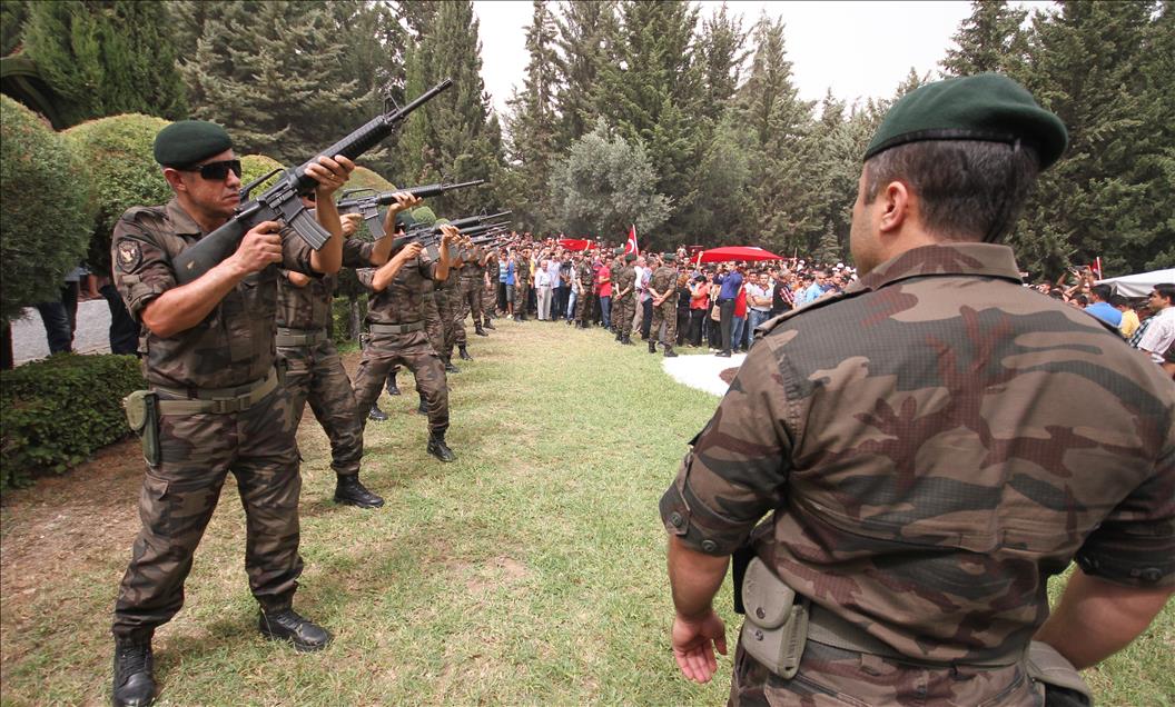 Şehitlerimizi uğurluyoruz