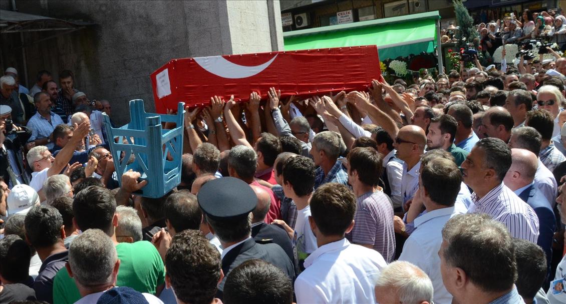 Şehitlerimizi uğurluyoruz