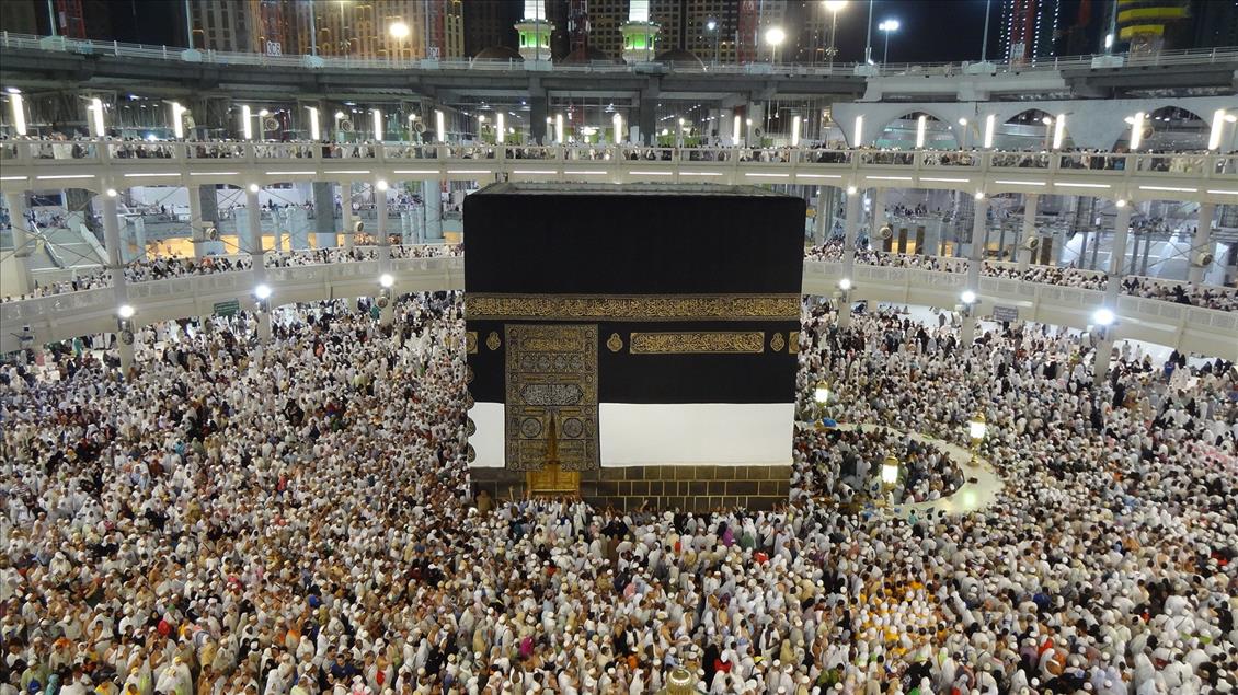 Milyonlar Kabe'de