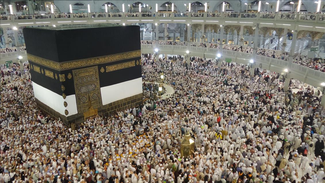 Milyonlar Kabe'de