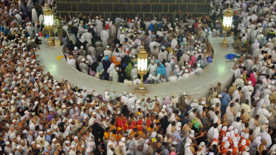 Milyonlar Kabe'de