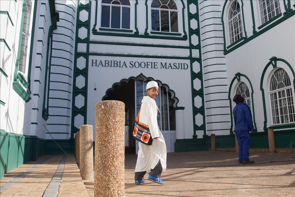 Muslim students educated at Madrasahs in South Africa