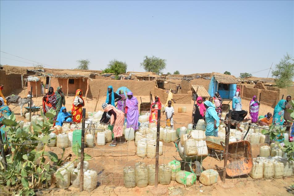 Tough living conditions at refugee camps in Sudan
