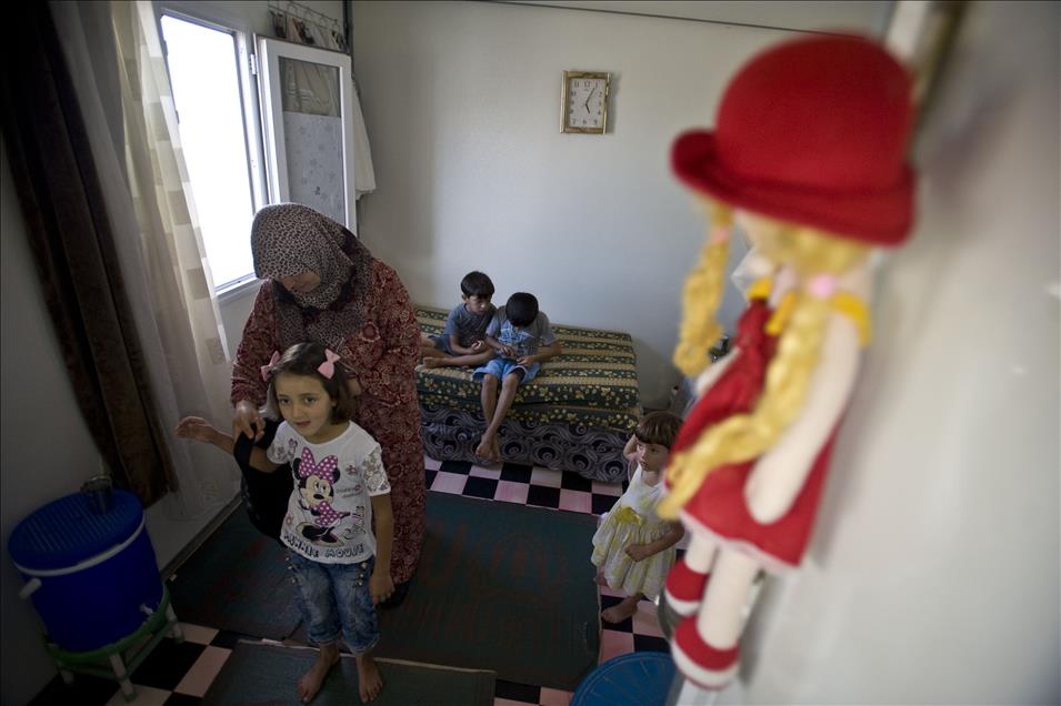 Syrian refugee kids receive education in Turkey