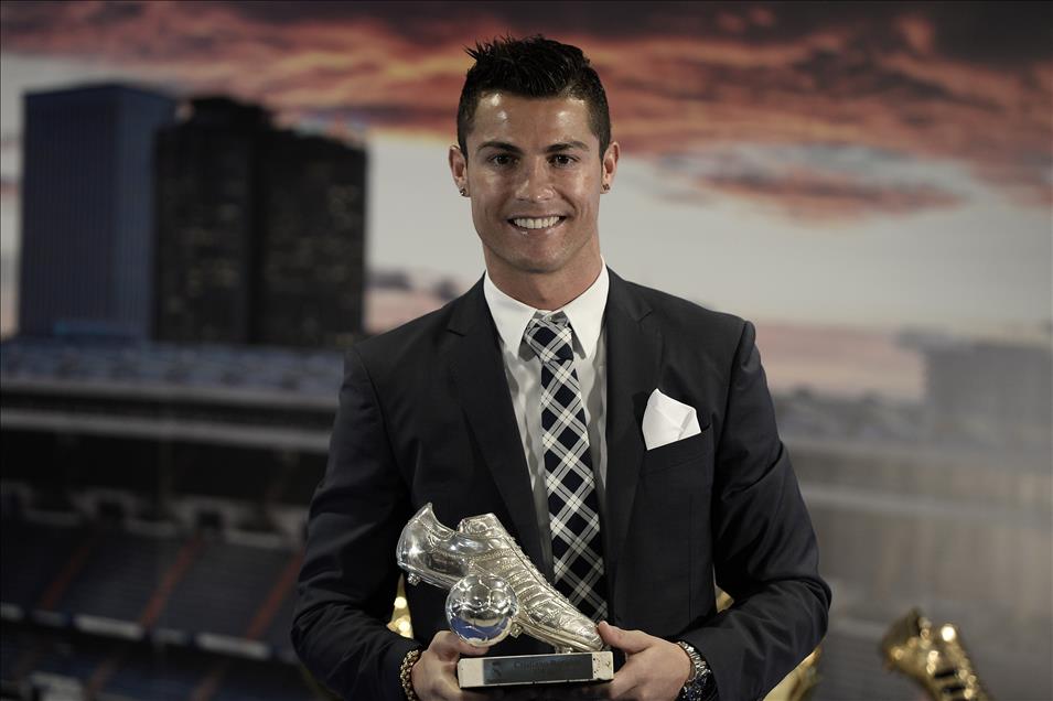 Real Madrid pay tribute to Cristiano Ronaldo