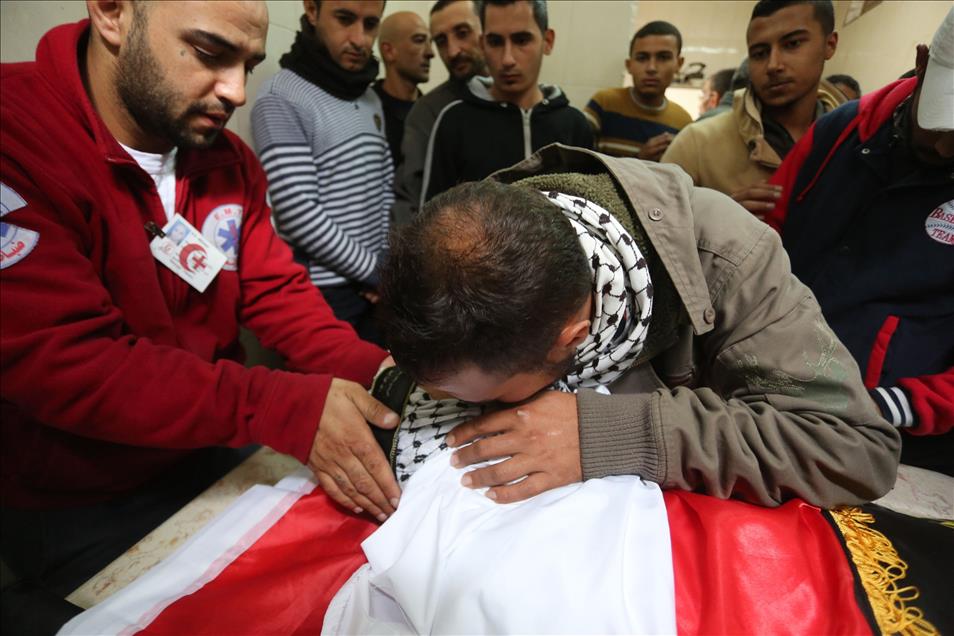 İsrail askerlerinin öldürdüğü Filistinli genç