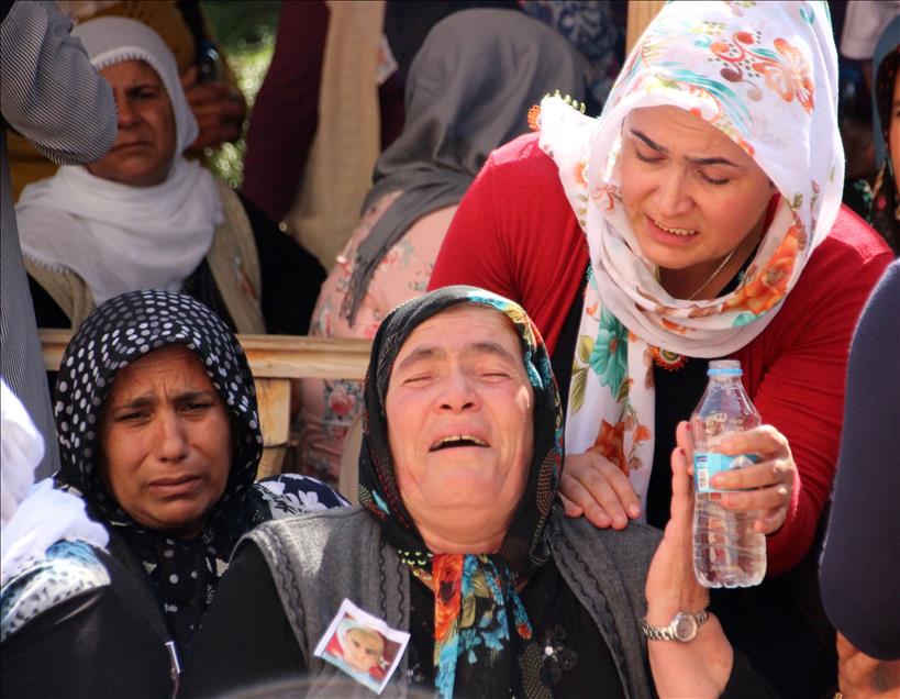 Şehit polis memuru son yolculuğuna uğurlandı