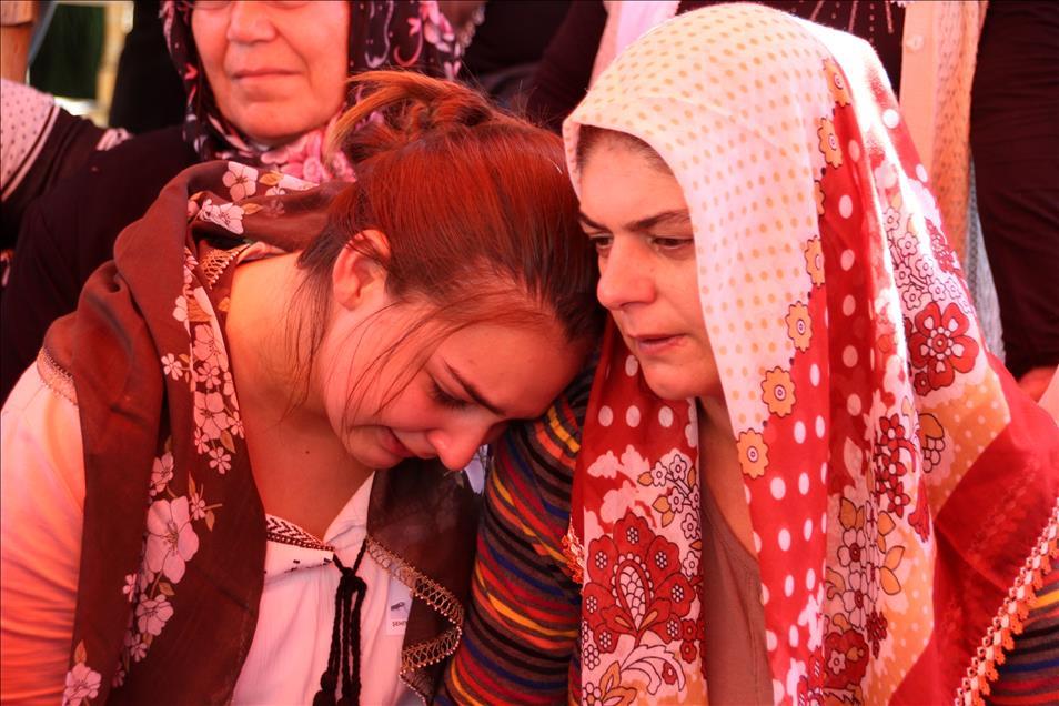 Şehit polis memuru son yolculuğuna uğurlandı