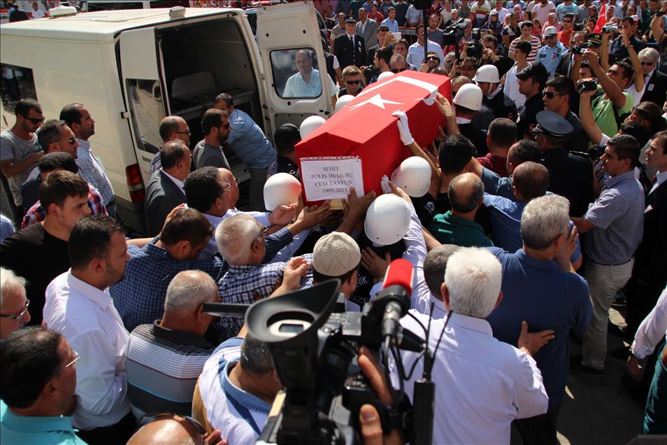 Şehit polis memuru son yolculuğuna uğurlandı