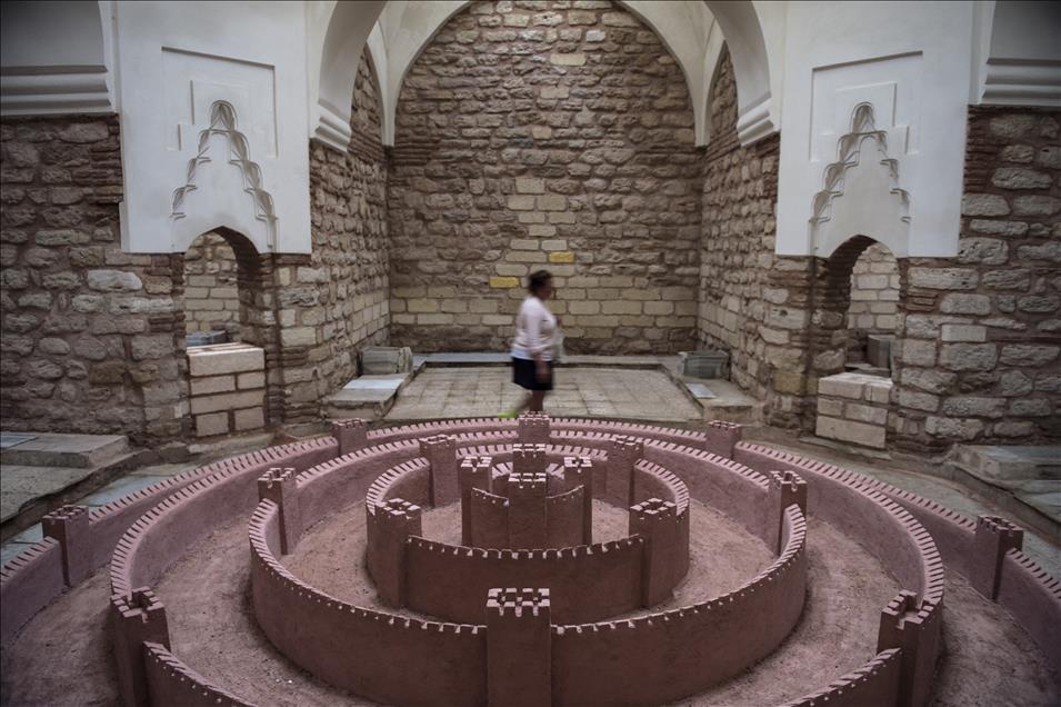 "14. İstanbul Bienali"