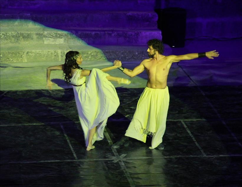 Anadolu Ateşi "Aspendos Efsanesi"ni sahneledi
