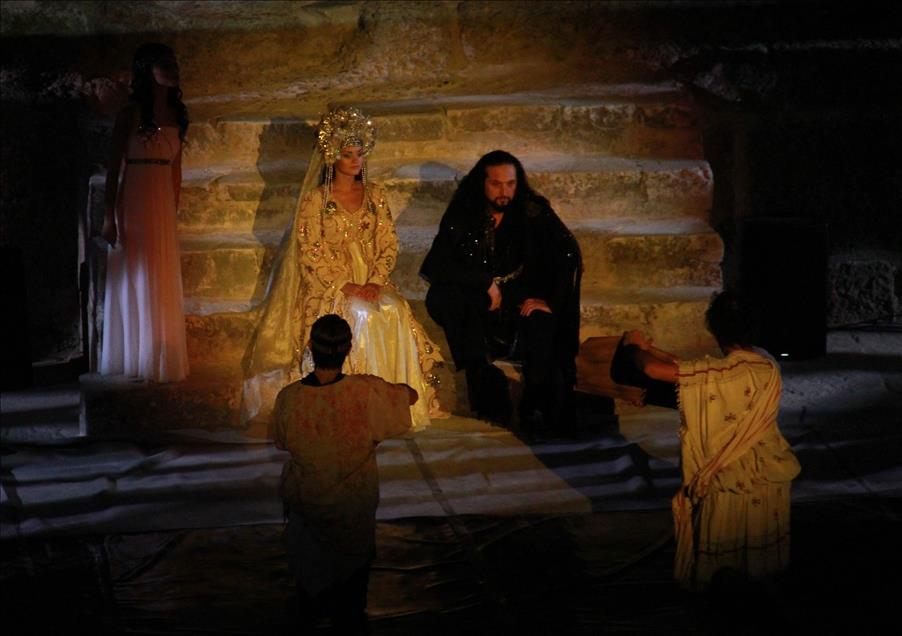 Anadolu Ateşi "Aspendos Efsanesi"ni sahneledi