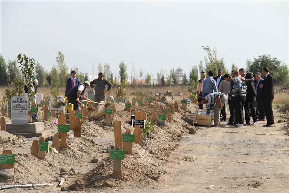 "Yeşil"e ait olduğu iddia edilen mezar açıldı