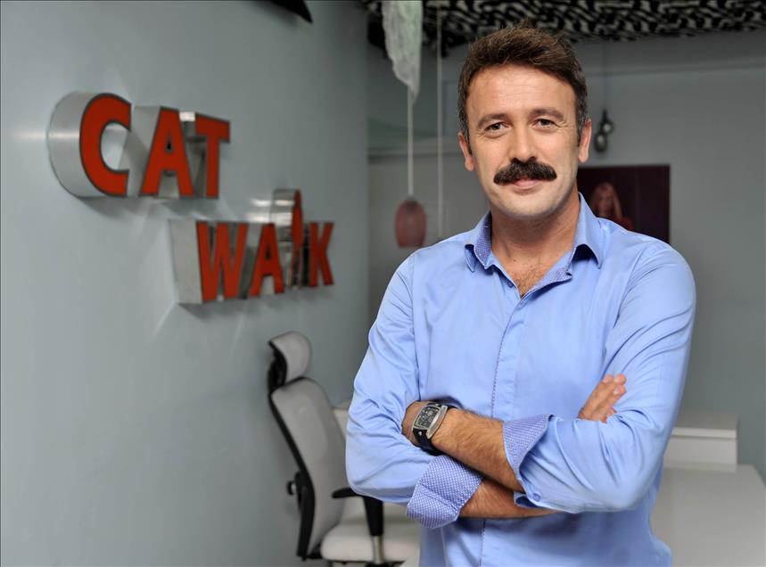 Türk oyuncu İran dizisinin başrolünde