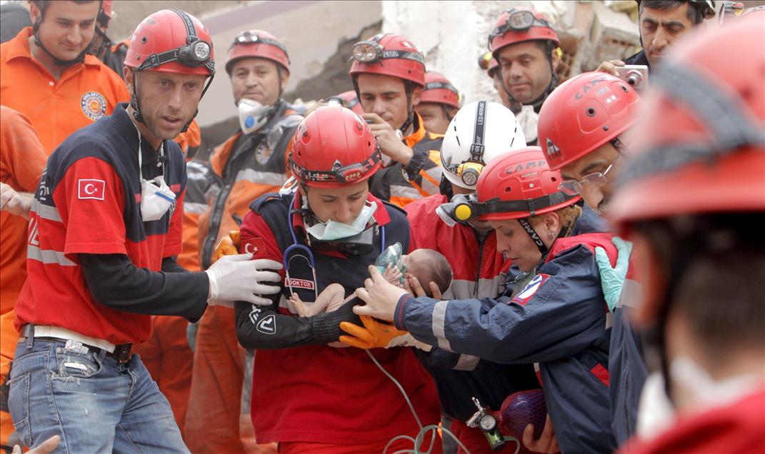 Van Depremi 4’üncü yılında anılıyor