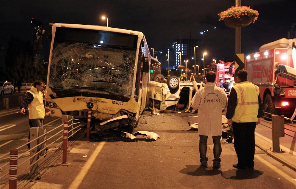 İstanbul'da trafik kazası: 5 ölü, 5 yaralı