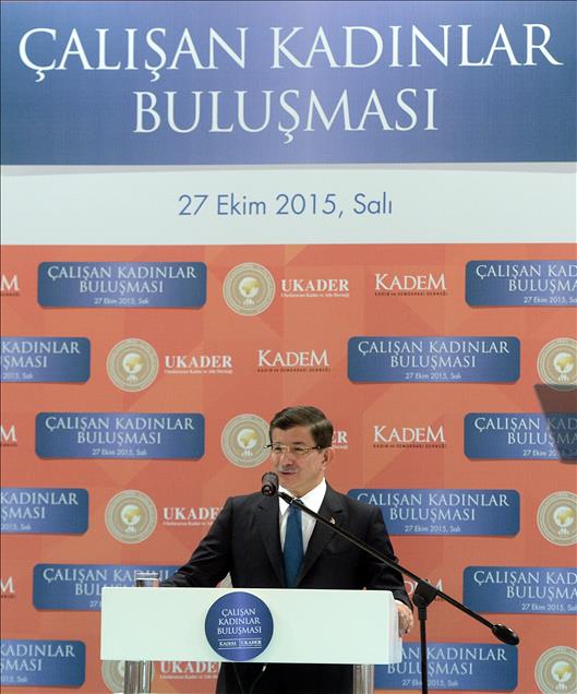 Başbakan Davutoğlu İstanbul'da