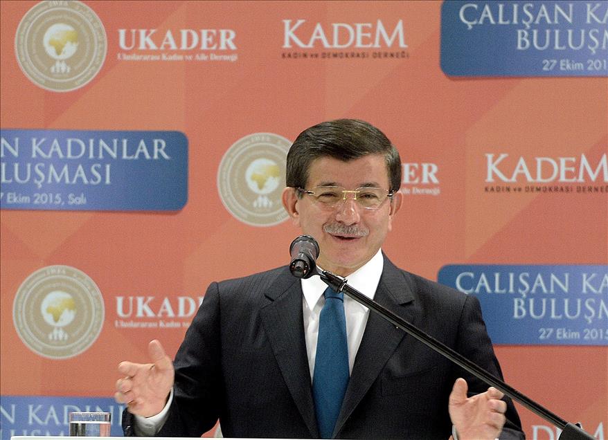 Başbakan Davutoğlu İstanbul'da
