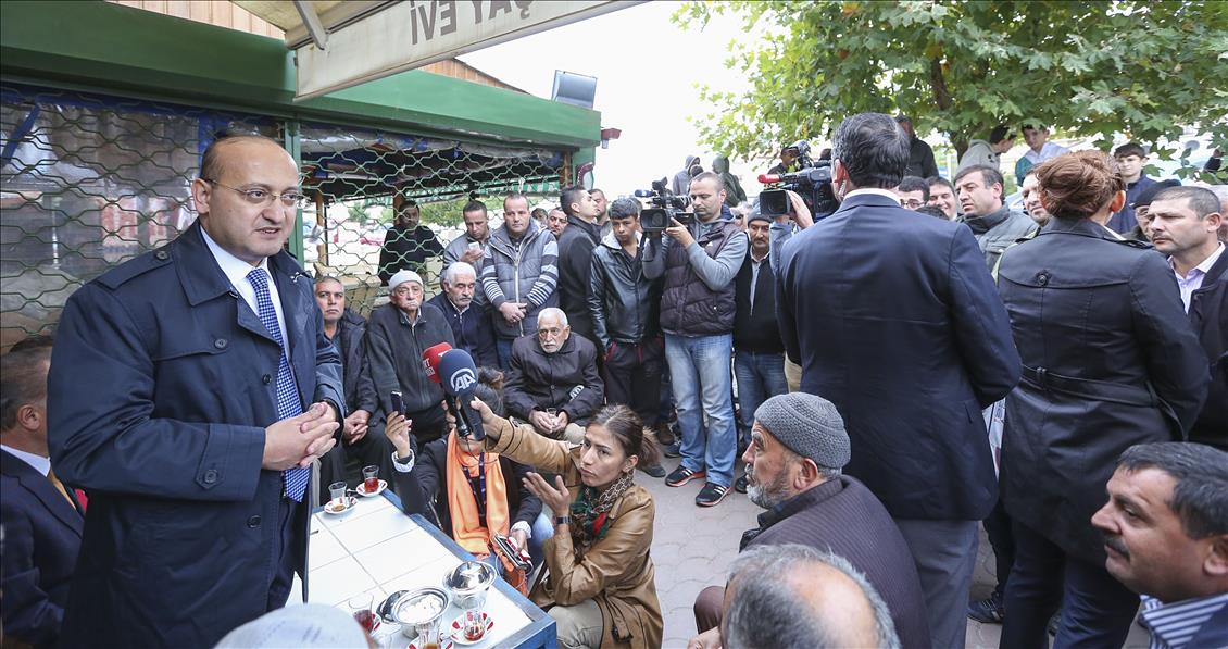 Başbakan Yardımcısı Akdoğan