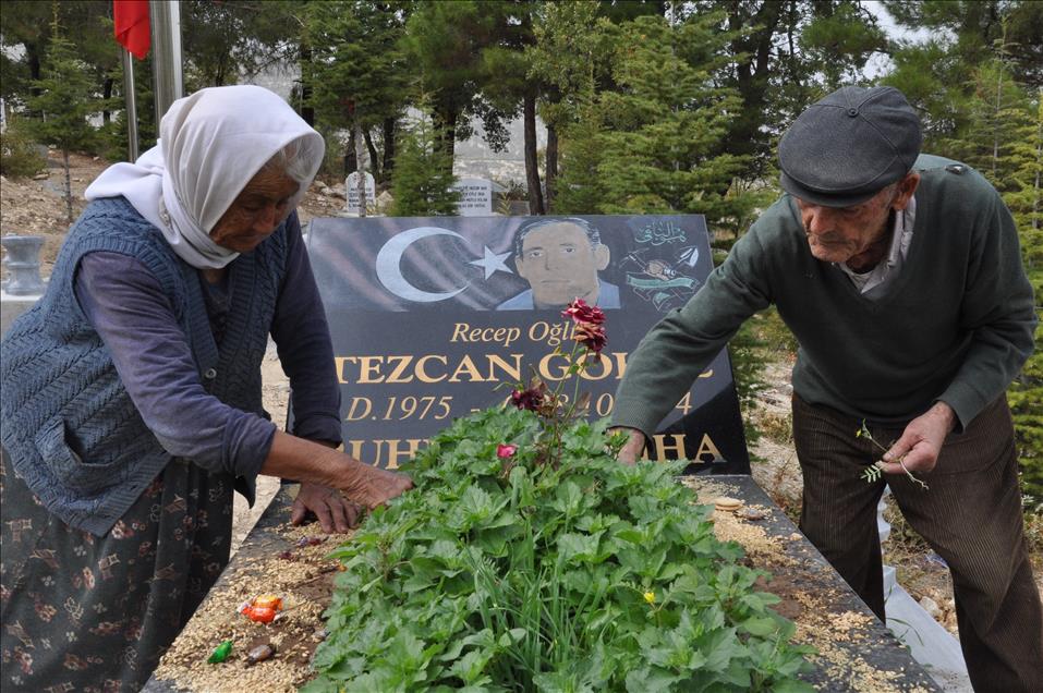 Acının simgesi "Recep dede" ile "Ayşe nine"