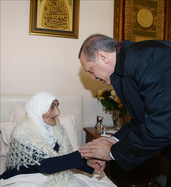 Erdoğan ailesinden ziyaret