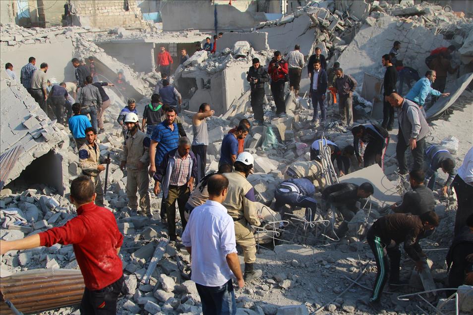 Halep'te sivil yerleşim yerine saldırı