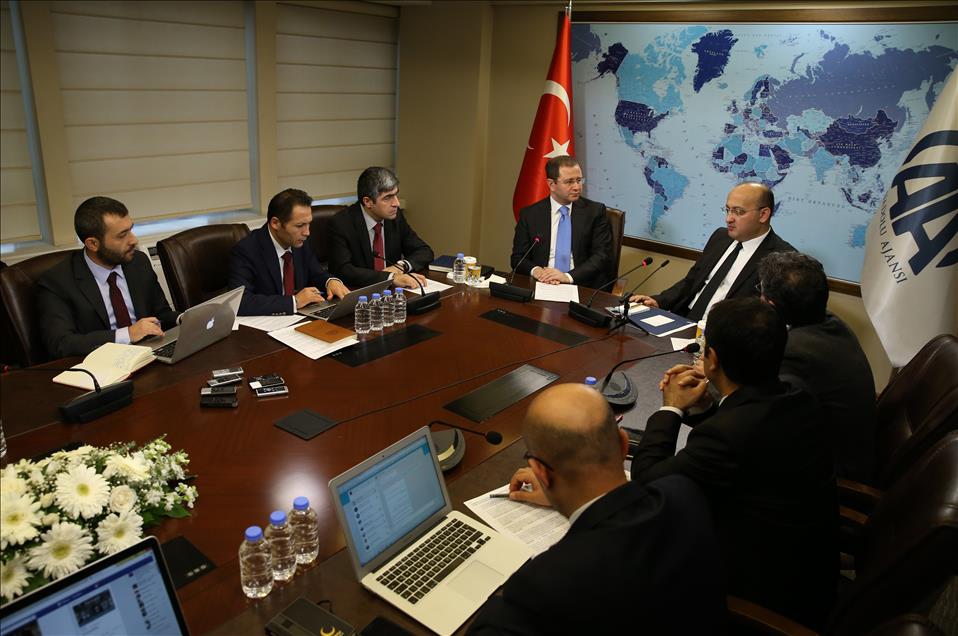 Başbakan Yardımcısı Akdoğan, AA'da