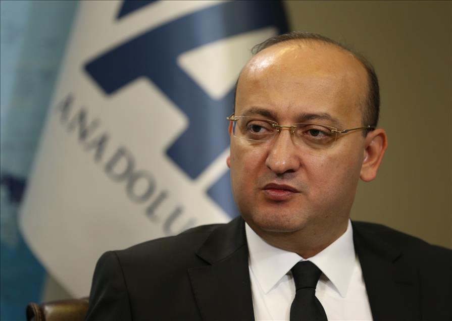 Başbakan Yardımcısı Akdoğan, AA'da