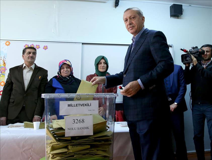 Cumhurbaşkanı Erdoğan oyunu kullandı
