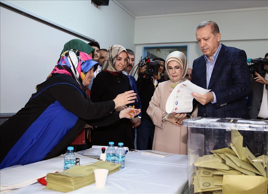 Cumhurbaşkanı Erdoğan oyunu kullandı