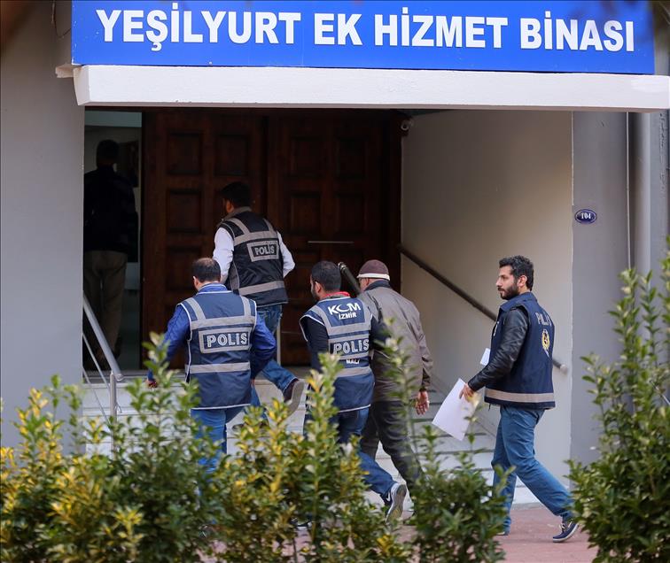 İzmir'deki "Paralel Devlet Yapılanması" operasyonu
