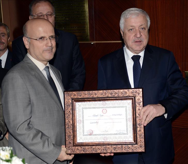 AK Parti Milletvekili Ahmet Uzer