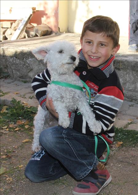 Cumhurbaşkanı Erdoğan Ömer Faruk'a köpek hediye etti
