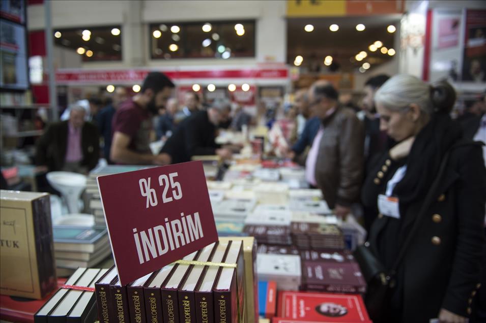 34. Uluslararası İstanbul Kitap Fuarı açıldı