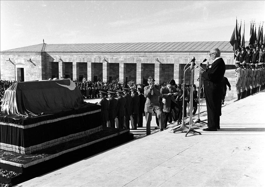 Ata'nın cenazesinin Anıtkabir’e yolculuğu