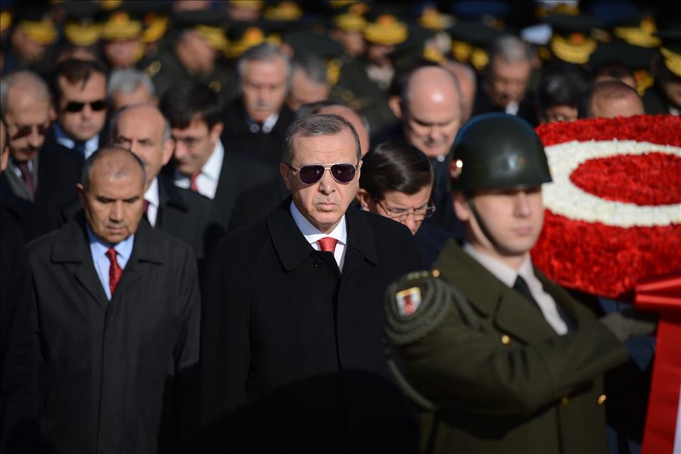 Büyük Önder Atatürk'ü anıyoruz