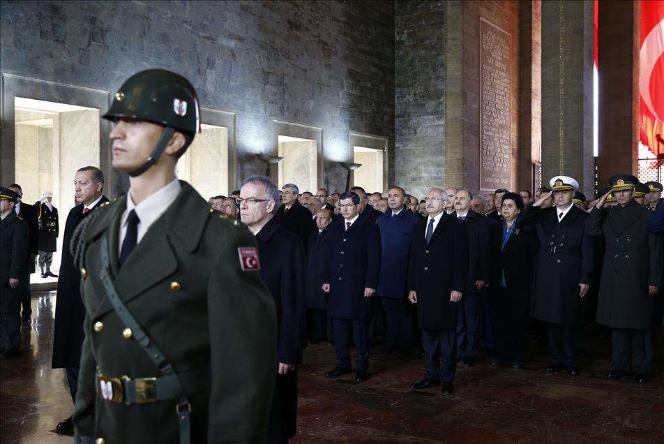 Büyük Önder Atatürk'ü anıyoruz