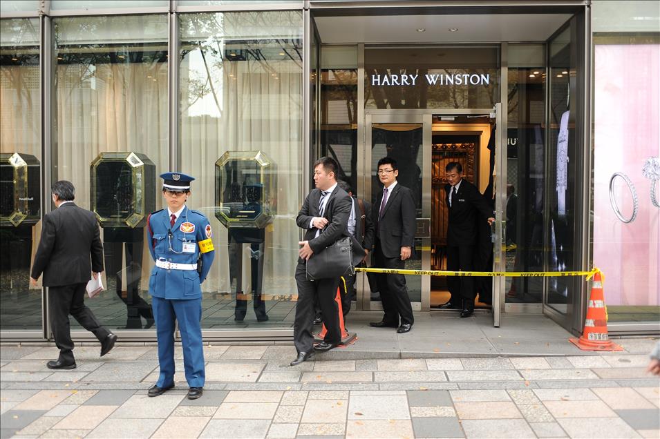 Harry Winston jewelry store robbery in Tokyo