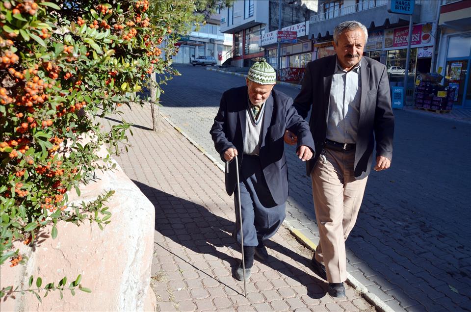 Çavdır'ın "insan müzesi" Süleyman dede