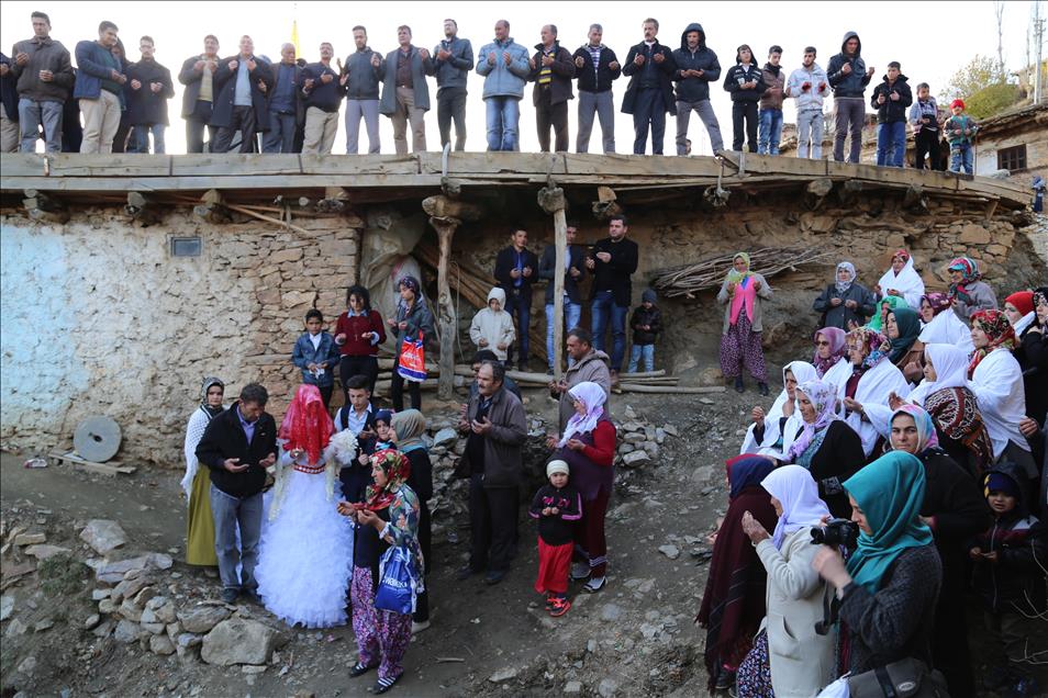 Torosların asırlık düğün geleneği