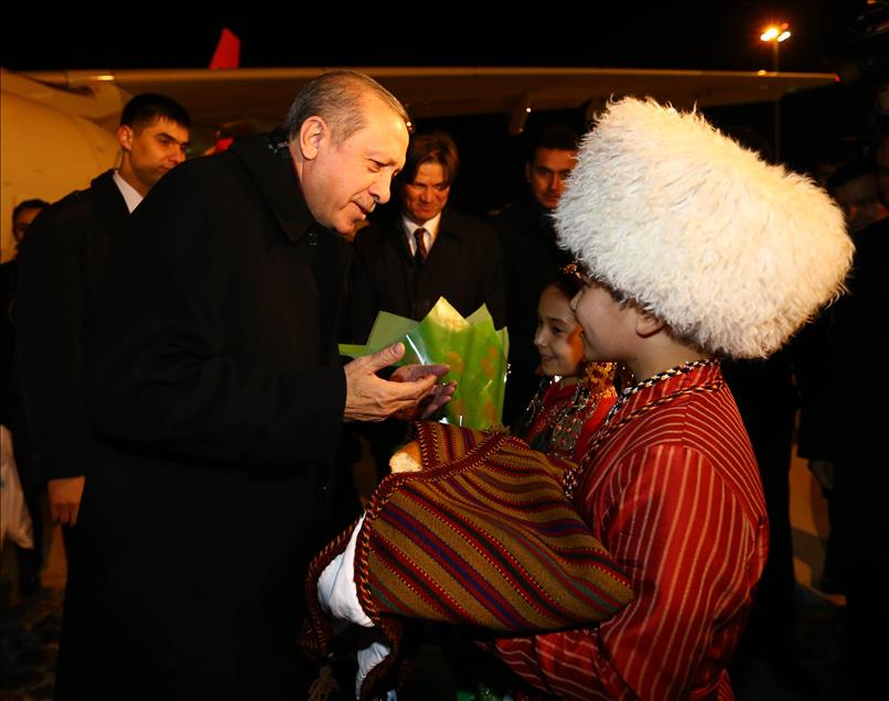 Cumhurbaşkanı Erdoğan Türkmenistan'da