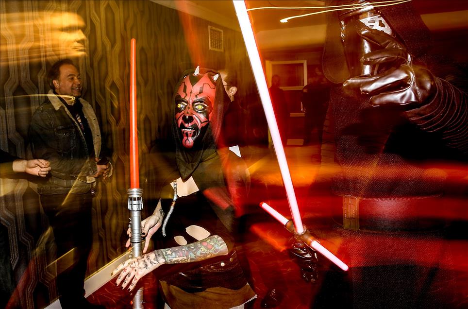 Star Wars ''Güç Uyanıyor''un özel gösterimi yapıldı