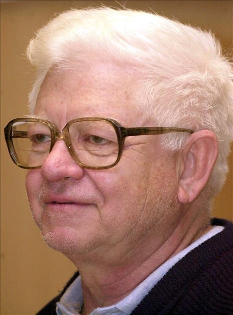 Prof. Dr. Oktay Sinanoğlu hayatını kaybetti